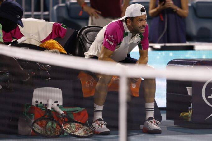 BIZARNO, OVAKO NEŠTO JOŠ NISMO VIDELI! Nestalo struje u Madridu, Dimitrov besneo, niko nije znao šta se dešava sa mečom Novakovog dželata i Džumhura! OPŠTI HAOS