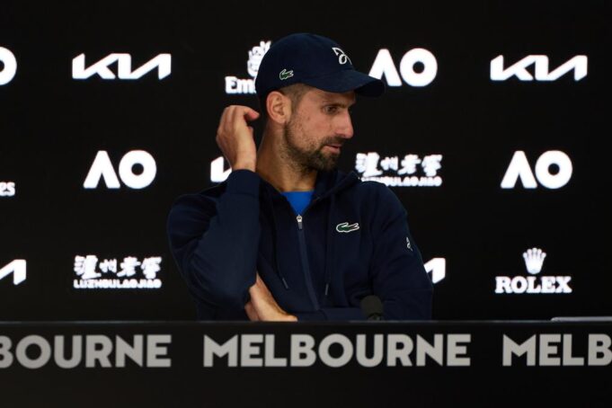 OVO JE NATERALO NOVAKA DA PREDA MEČ: Ozbiljna povreda sprečila Đokovića u pohodu na 25. grend slem titulu!