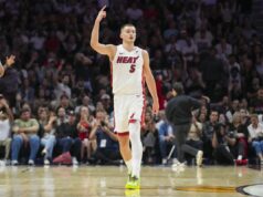 JOVIĆ BLISTAO POSLE MEČA KARIJERE! Stao pred kamere, pa otvorio dušu! (FOTO) Nikola Jović na meču Majami - Portland