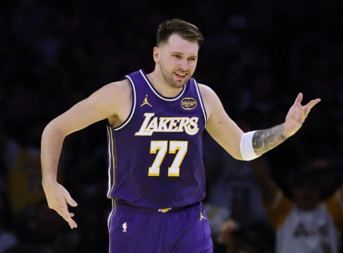 LUKA-DONCIC-DAME-I-GOSPODO-Magicni-Slovenac-spakovao-43-poena.jpeg Luka Dončić