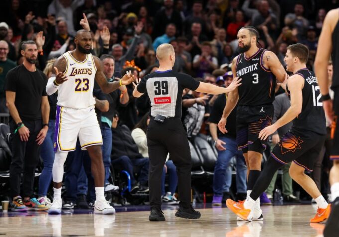 Dilon Bruks i Lebron Džejms