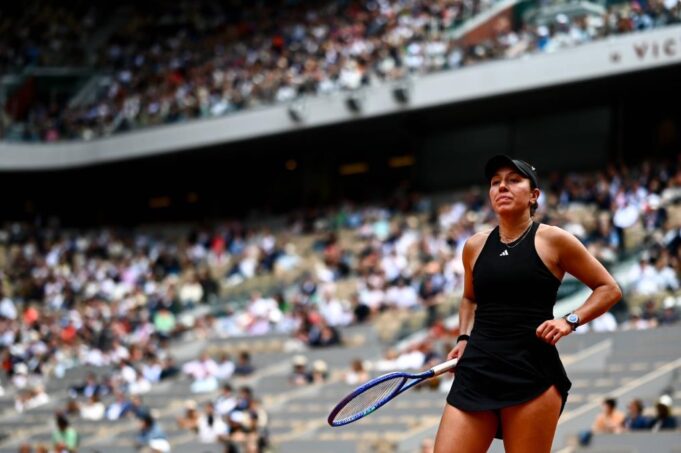 ŠOKANTNO ELIMINISANA SA ROLAN GAROSA, PA PROŠLA KROZ PAKAO! Jedna od najboljih teniserki sveta doživela JEZIVE uvrede i HOROR PRETNJE! Ovo je BOLESNO! (FOTO)