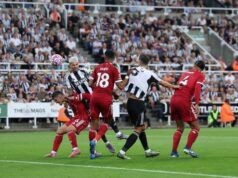 FUDBAL SA DRUGE PLANETE: Tinejdžer doneo trijumf Liverpulu u 100. minutu protiv Njukasla Remi Fulama i Mančester junajteda