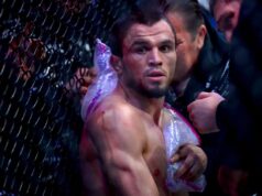 UZNEMIRUJUĆI PRIZOR! Doživeo jeziv prelom šake, ali nije želeo da odustane! Borio se pet rundi sa slomljenom rukom – Pogledajte kako je izgledala posle meča! VJZL1ZQ8