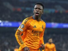 PRESTANI, ISPLAKAĆEŠ DUŠU: Da li je ovo najjača navijačka prozivka svih vremena? xe9jodM8