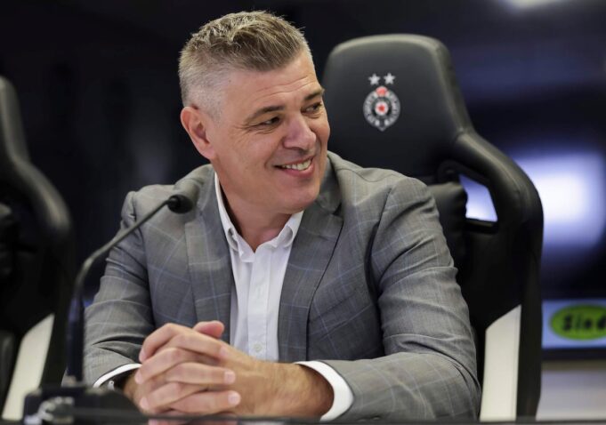VRACA-SE-SAVO-MILOSEVIC-Bivsi-trener-Partizana-dobio-poziv-koji.jpg Sten Vavrinka