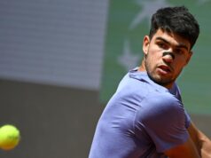 ALKARAZ ZGAZIO SRBINA U RIMU! Lajović protiv surovog Španca samo na kratko pokazao zube ALKARAZ ZGAZIO SRBINA U RIMU! Lajović protiv surovog Španca samo na kratko pokazao zube