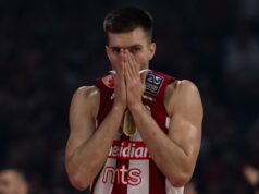 NOVE INFORMACIJE OKO FILIPA PETRUŠEVA! Istekla mu je važna klauzula, evo šta to znači za Crvenu zvezdu! RJzaDo4l