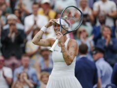 PONOVO JE MEĐU 100 NAJBOLJIH NA SVETU… Poljakinja podigla trofej u Berlinu – Vondroušova u finalu održala čas tenisa Kineskinji! PONOVO JE MEĐU 100 NAJBOLJIH NA SVETU... Poljakinja podigla trofej u Berlinu - Vondroušova u finalu održala čas tenisa Kineskinji!