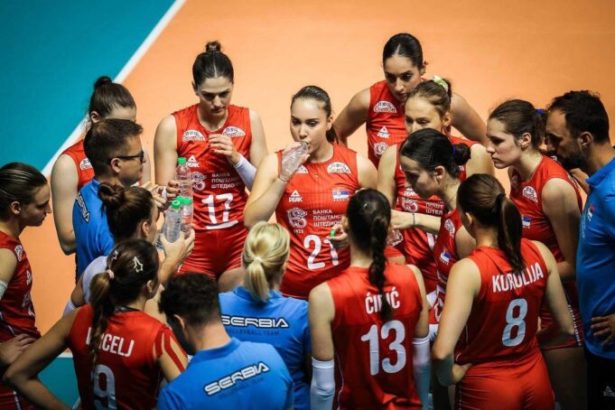 Tijana Bošković sa bolnom grimasom posle povrede