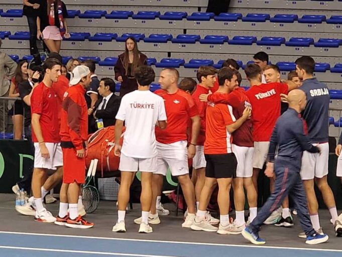 TENISERI SRBIJE POBEDILI TURSKU - TROICKI ZADOVOLJAN: Svi su bili mnogo rasterećeniji jer nije Novak tu