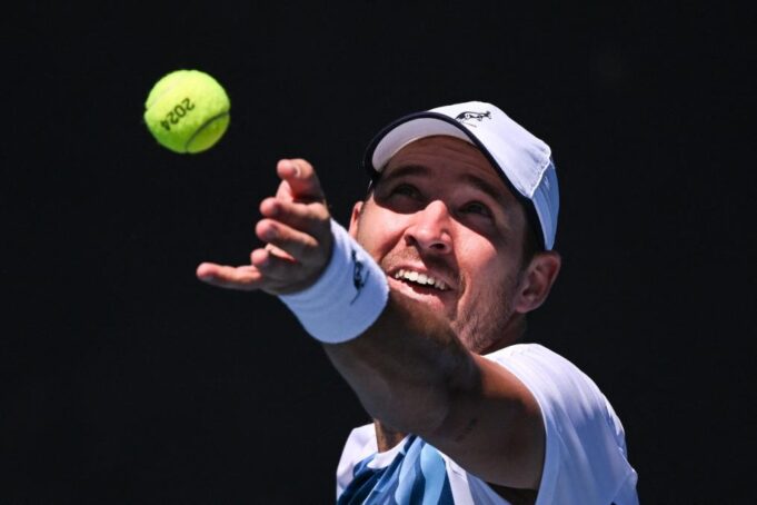 FURIOZNI DUŠAN LAJOVIĆ! Srbin počistio protivnika za manje od sat vremena i stigao do drugog kola Indijan Velsa!