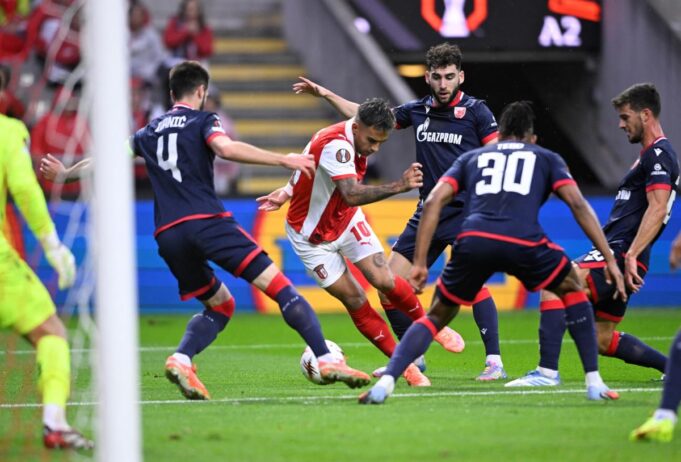 Ana Pinjo, supruga Bruna Fernandeša