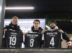 SRUŠIO ZVEZDU, PA BODRIO FUDBALERE: Dvejn Vašington glavna faca na stadionu Partizana PARTIZAN-NAPREDAK_31.JPG