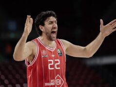 SVI STREPE U HAPOELU! MICIĆ HITNO OTPUTOVAO U MINHEN! Srpski as povredio koleno, završnica sezone pod znakom pitanja… Hapoel