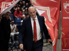 CRVENA ZVEZDA PROŠLA U DOIGRAVANJE: Hvala Dušku! Bivši trener odveo crveno-bele među 10 pJ76dV4l