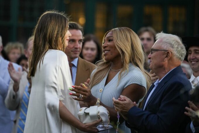 MARIJA ŠARAPOVA PRIMLJENA U KUĆU SLAVNIH! Serena održala govor i ukrala šou, a onda se i Novak oglasio!