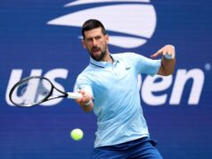 PONOVO SVI PRIČAJU O ĐOKOVIĆEVOJ PROSLAVI! Pogledajte šta je Novak uradio nakon plasmana u treće kolo US Opena – evo kako je oduševio navijače! FOTO PONOVO SVI PRIČAJU O ĐOKOVIĆEVOJ PROSLAVI! Pogledajte šta je Novak uradio nakon plasmana u treće kolo US Opena - evo kako je oduševio navijače! VIDEO