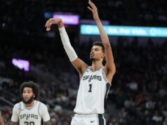 SJAJNI FRANCUZ SE KONAČNO OPORAVIO: Vembanjama spreman za start NBA lige nakon višemesečnog odsustva zbog povrede ramena furnije-gober.jpg