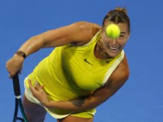 MAČKA UŠETALA NA TEREN I IZBACILA SABALENKU SA TURNIRA: Neverovatna scena u Dohi i potpuni šok MAČKA UŠETALA NA TEREN I IZBACILA SABALENKU SA TURNIRA: Neverovatna scena u Dohi i potpuni šok