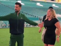 ĐOKOVIĆU DRHTALE NOGE DOK JE STAJAO PORED AMERIKANKE: Pogledali su se u oči, a onda se Novak povukao i počeo da se smeje ĐOKOVIĆU DRHTALE NOGE DOK JE STAJAO PORED AMERIKANKE: Pogledali su se u oči, a onda se Novak povukao i počeo da se smeje