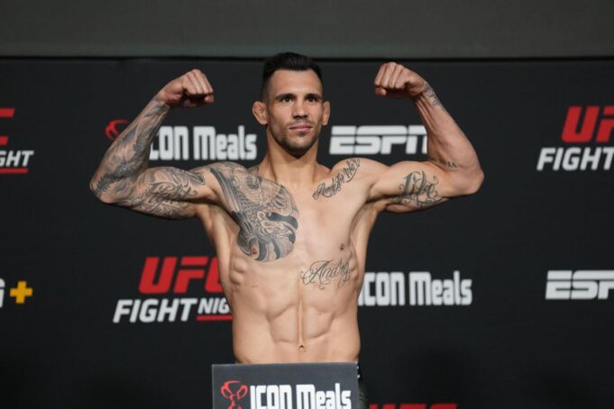 OTKRIVENO-KOLIKO-JE-NOVCA-ZARADIO-NAJBOLJI-SRPSKI-MMA-BORAC-NAKON.jpg rakic2.jpg