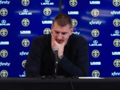 NOVINAR IZNERVIRAO NIKOLU JOKIĆA NA KONFERENCIJI! Smučilo mu se da sluša priču Amerikanaca o njemu, pa je rešio da im očita lekciju! Deandre Džordan i Nikola Jokić