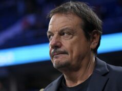 ŽELJKO JE OTIŠAO POSLE DEBAKLA U ATINI: Da li će Ataman posle katastrofe u Beogradu uraditi isto? Saša Obradović na utakmici protiv Žalgirisa