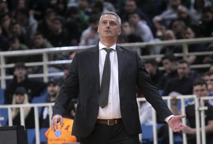 Vanja Marinković na zagrevanju