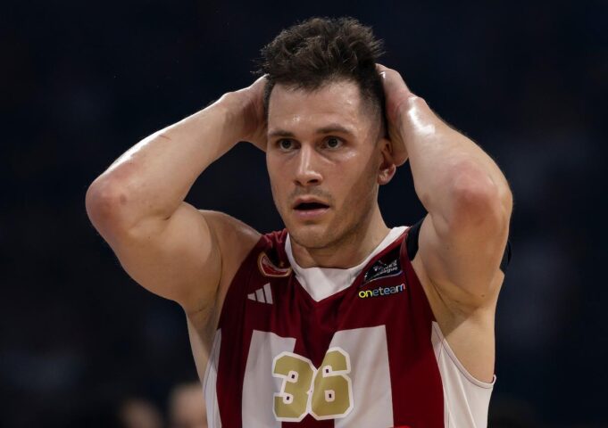 HAOS NA DRUŠTVENIM MREŽAMA! Instagramom kruži Nemanja Nedović - svi su šokirani onim što vide!