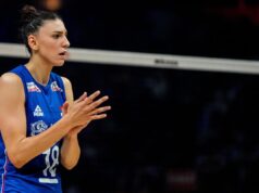 PRVI SNIMAK TIJANE BOŠKOVIĆ POSLE JEZIVE POVREDE! Cela Srbija bila je u strahu, ali ovaj potez može da raduje! (FOTO) Tijana Bošković sa bolnom grimasom posle povrede