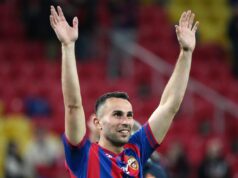 BIVŠI FUDBALER ZVEZDE ČITA DOSTOJEVSKOG NA RUSKOM JEZIKU! Poslao i zanimljivu poruku: Mi Srbi kažemo da je jedna rakija dobra za zdravlje NeQE9Z4e