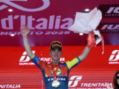 DANAC SLAVIO NA STARTU: Pedersen pobednik prve etape Điro d’Italije dJ2DVym8