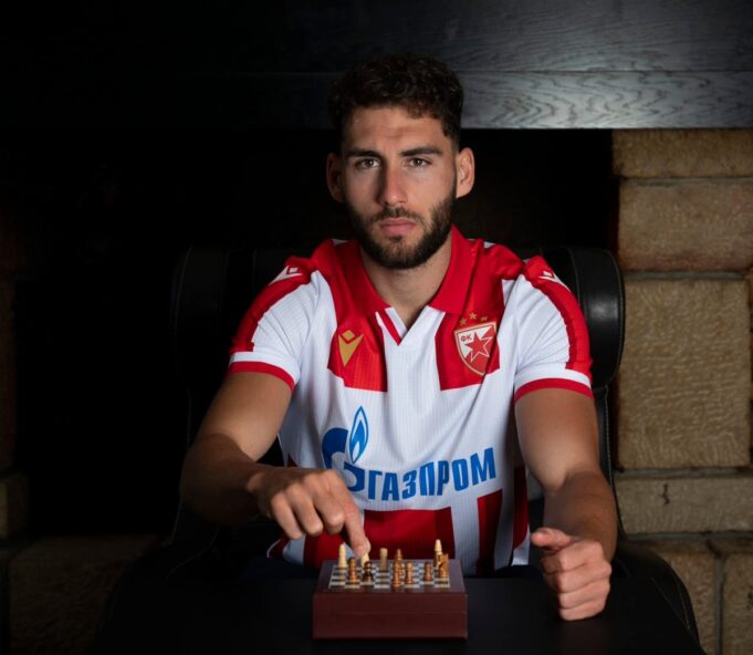 Tiknizjan i Ivanić dali jakne mališanima tokom pljuska