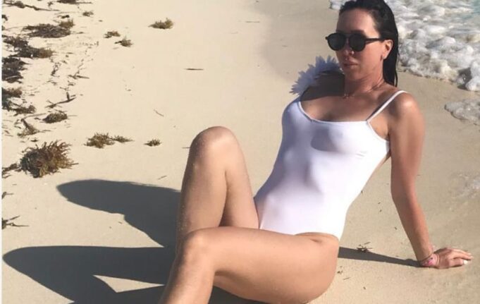 TOTALNA-PROMENA-Pogledajte-kako-danas-izgleda-Jelena-Jankovic-FOTO.jpg TOTALNA PROMENA! Pogledajte kako danas izgleda Jelena Janković (FOTO)