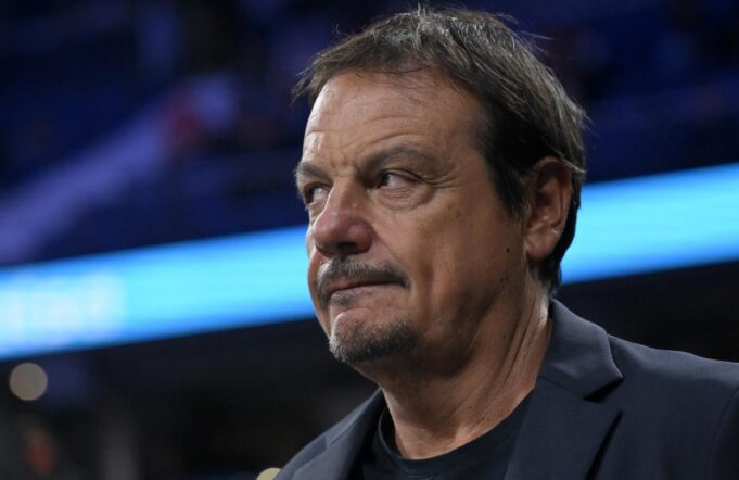 Saša Obradović na utakmici protiv Žalgirisa