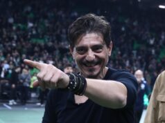 JANAKOPULOS SE ZADOVOLJNO SMEŠKA: Panatinaikos već rasprodao sve ulaznice za narednu sezonu! Crvena zvezda Olimpijakos Evroliga (3).jpeg