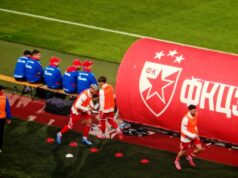 MARKO ARNAUTOVIĆ DEBITOVAO ZA CRVENU ZVEZDU: Trenutak koji su delije čekale! Erupcija oduševljenja na Marakani Detalj sa utakmice Crvena zvezda - Linkoln