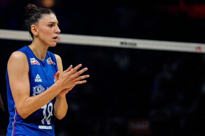 Tijana Bošković sa bolnom grimasom posle povrede
