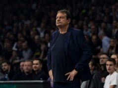 EVROLIGAŠKA BOMBA! Ataman previše otkrio u uživo programu! Panatinaikos doveo NAJVEĆE POJAČANJE za narednu sezonu! Poznat je i status Vase Micića! VlkkbL7l