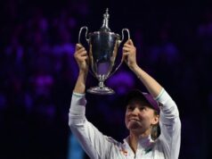 RIBAKINA PODIGLA PEHAR U RIJADU: Sabalenka poražena u finalu završnog WTA turnira RIBAKINA PODIGLA PEHAR U RIJADU: Sabalenka poražena u finalu završnog WTA turnira