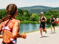 ADRENALINSKI SPEKTAKL: Triatlonci u borbi za zlato na Srebrnom jezeru VJYYd6DJ