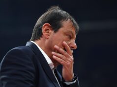 ATAMAN U NOVOJ EPIZODI SA EVROLIGAŠKIM SUDIJAMA: Turčin ponovo izbegao obavezna pravila i sledi mu kazna! Evo šta ga je izbacilo iz takta! ge3A49al