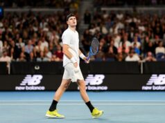 DREJPER ZAKAZAO FINALE DOHE SA RUBLJOVIM: Britanac slavio posle tri seta i izborio borbu za trofej DREJPER ZAKAZAO FINALE DOHE SA RUBLJOVIM: Britanac slavio posle tri seta i izborio borbu za trofej