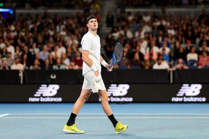 DREJPER ZAKAZAO FINALE DOHE SA RUBLJOVIM: Britanac slavio posle tri seta i izborio borbu za trofej