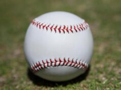 U KORAK SA TEHNOLOGIJOM: Igrači MLB dozvolili kreiranje AI avatara za kontakt s navjačima Novak Đoković na bejzbolu