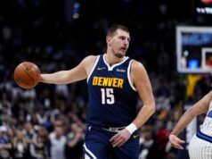 NIKOLA JOKIĆ UŠAO U ISTORIJU! Srbin srušio nestvaran rekord legende NBA lige! Dame i gospodo, Džokeru NEMA RAVNOG! Nikola Jokić na meču Denver - Orlando