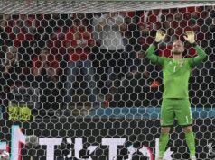 Sin legendarnog golmana završio karijeru, bio je jedan od najvažnijih igrača Lesterove zlatne generacije Sin legendarnog golmana završio karijeru, bio je jedan od najvažnijih igrača Lesterove zlatne generacije