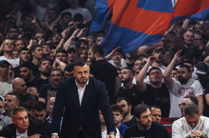 NJKoVOyJ