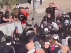 UHAPŠENO BLIZU 400 HRVATSKIH HULIGANA, POVREĐENO VIŠE OD 20 POLICAJACA! Šokantan epilog i scene divljanja sa derbija u Splitu 4e66ybNe
